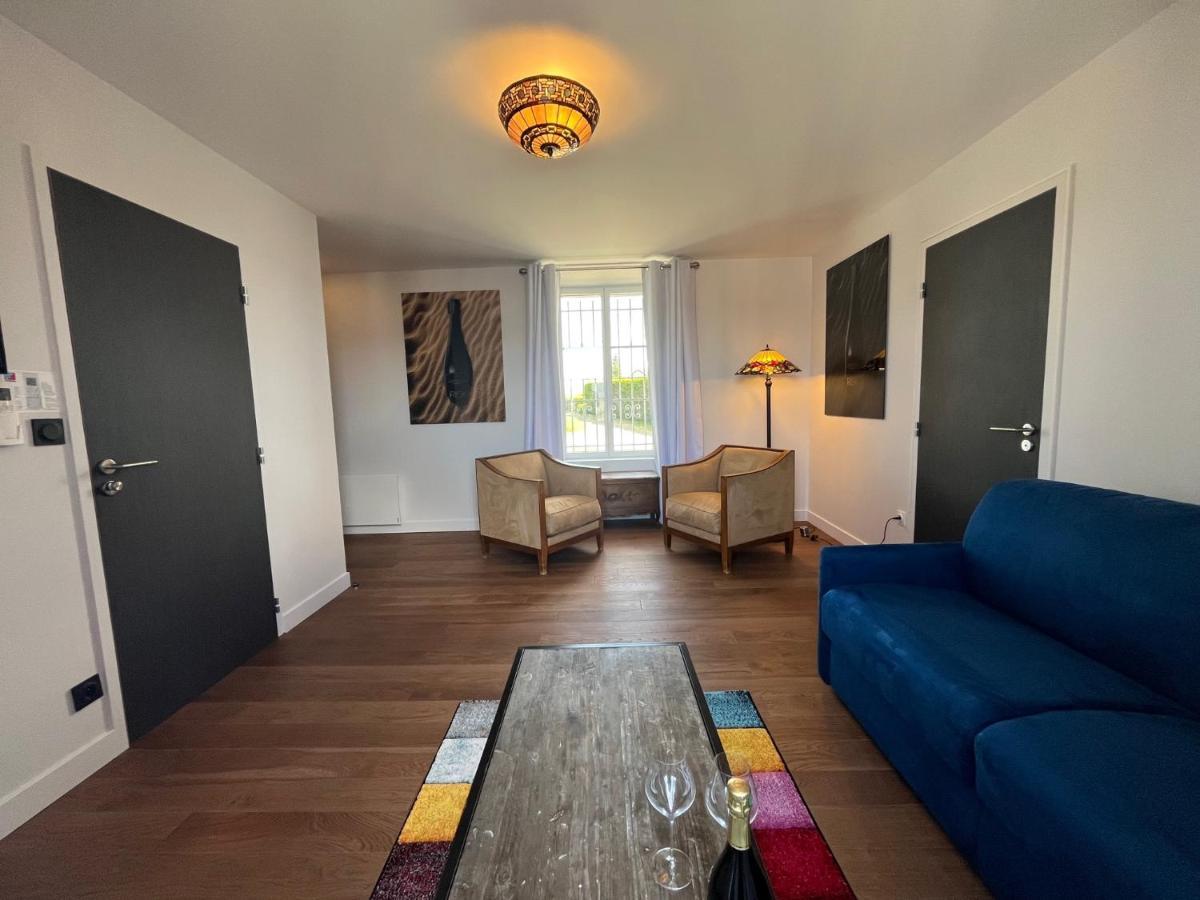 Domaine Pierre Monnaie Villa