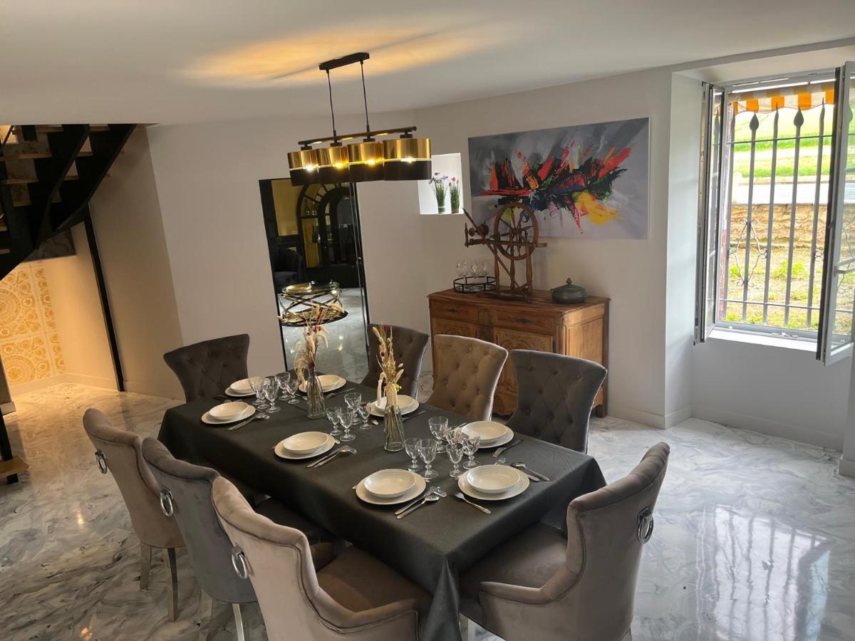 Domaine Pierre Monnaie Villa *